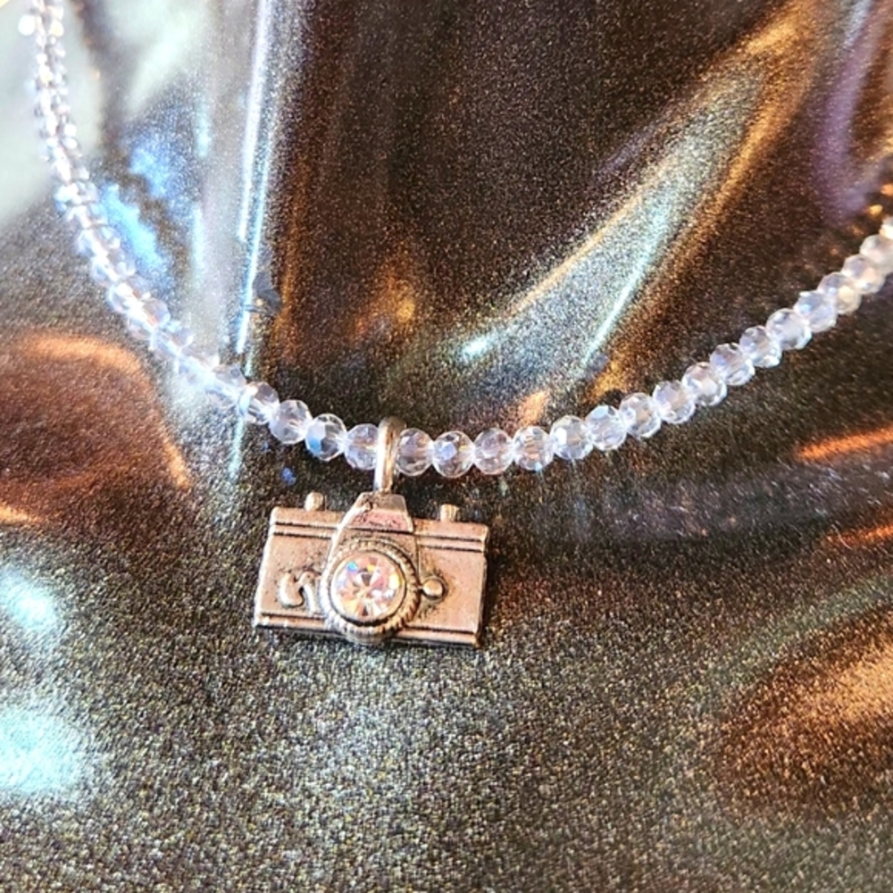 📸 Silvertone Camera Pendant W/Crystal Necklace 📷 - Picture 3 of 16